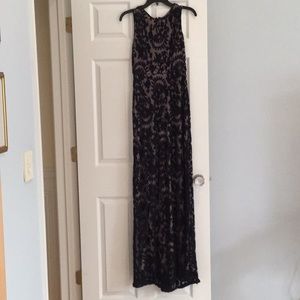 Adrianna Papell gown